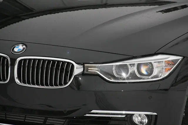 BMW Série 3 carrosserie F30 (années 328d)
