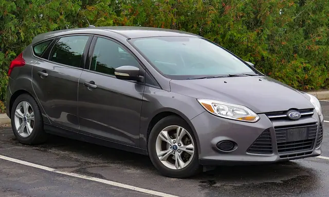 2013 Ford Focus SE hatchback