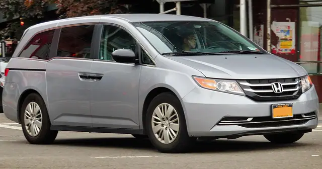 Honda Odyssey LX de 2016
