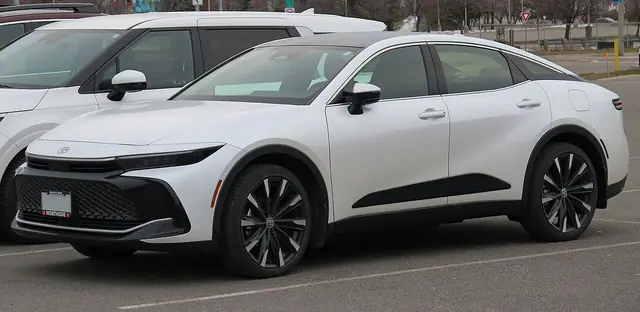 Toyota Crown Platinum de 2023