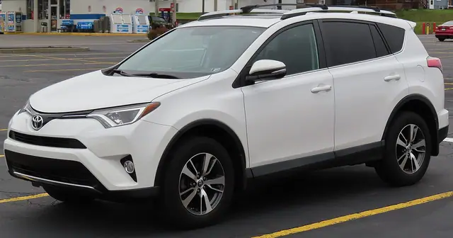 Toyota RAV4 XLE de 2016